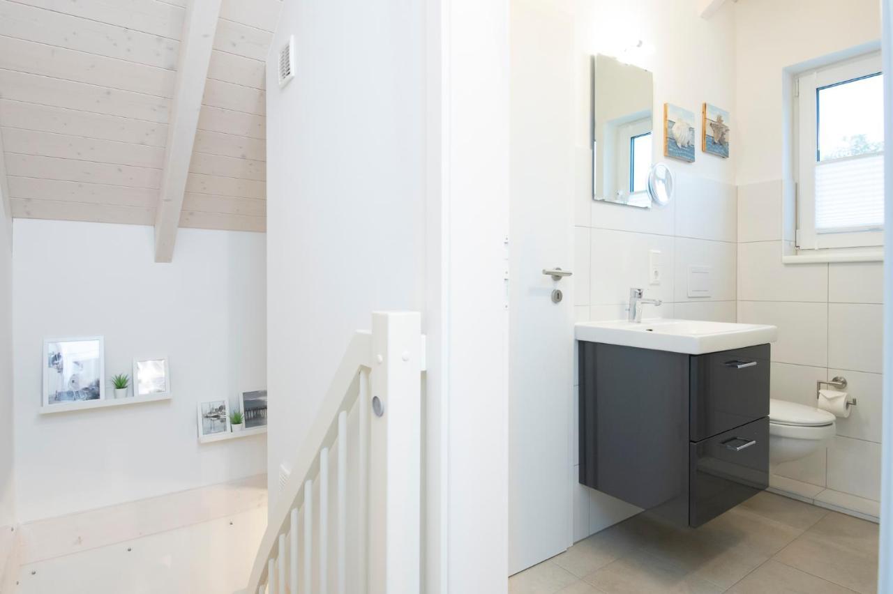 Holiday home Seepark Seeliebe 4 *